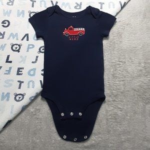 ❄️ 6-12m | Carter's | "Little Hero" Bodysuit/Onesie